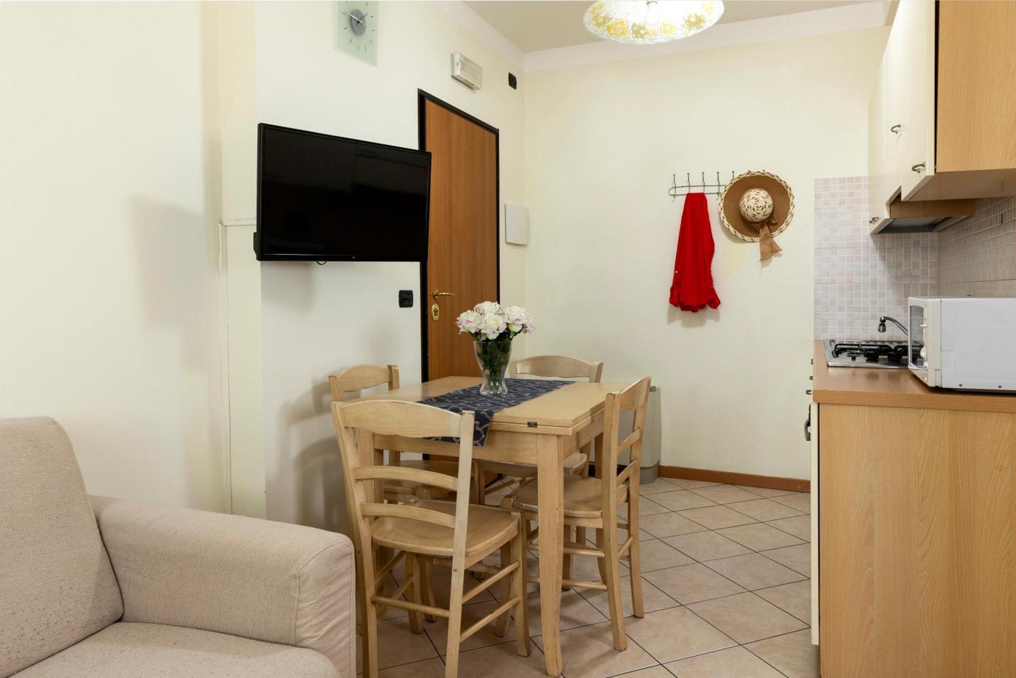 Residence Tre Trilo&Suites Rimini Zewnętrze zdjęcie