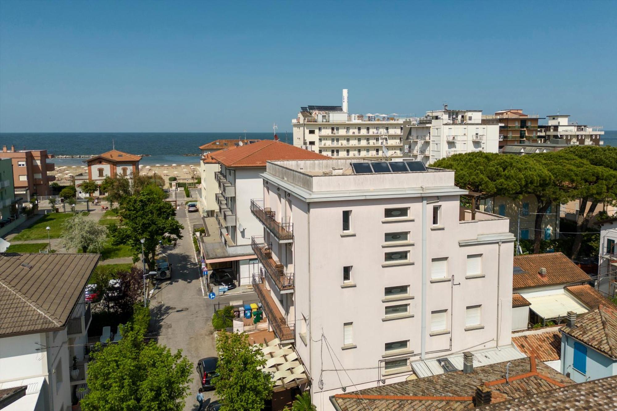 Residence Tre Trilo&Suites Rimini Zewnętrze zdjęcie