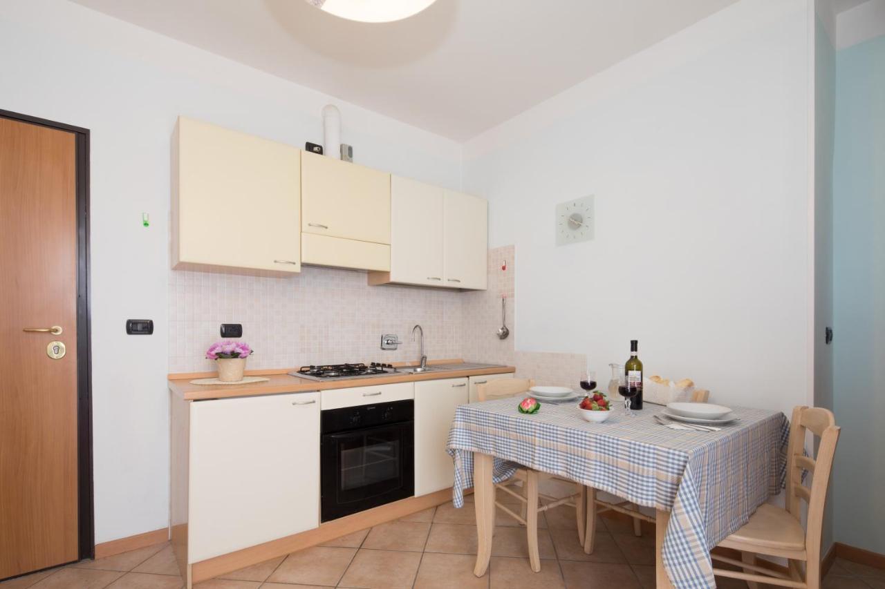 Residence Tre Trilo&Suites Rimini Zewnętrze zdjęcie